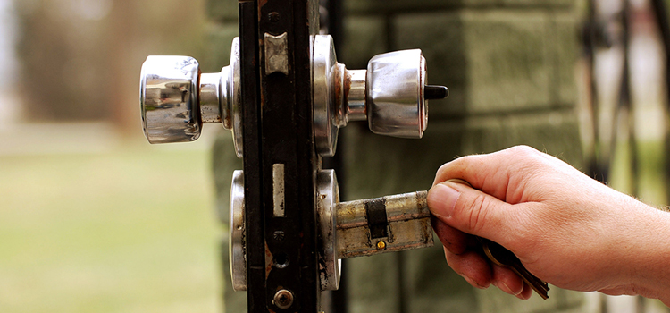 front door latch repair Keyes