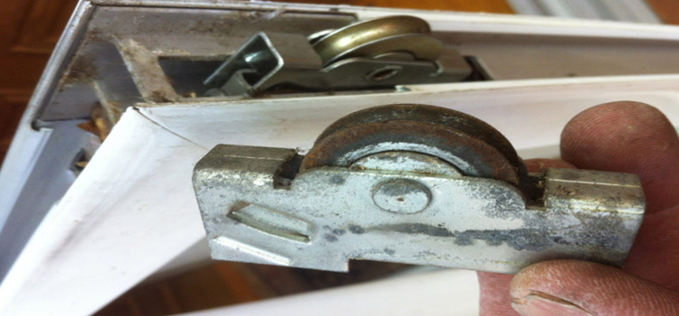 screen door roller repair in Keyes